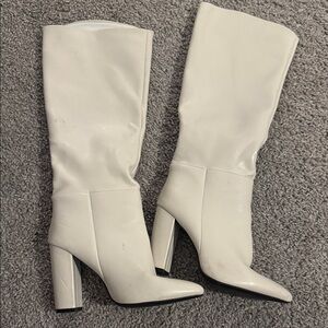 Forever 21 - Elegant White Knee-High Women's Boots
